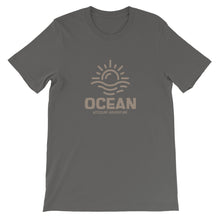 Load image into Gallery viewer, Ocean Adventure - Short-Sleeve Unisex Kitesurfing T-Shirt